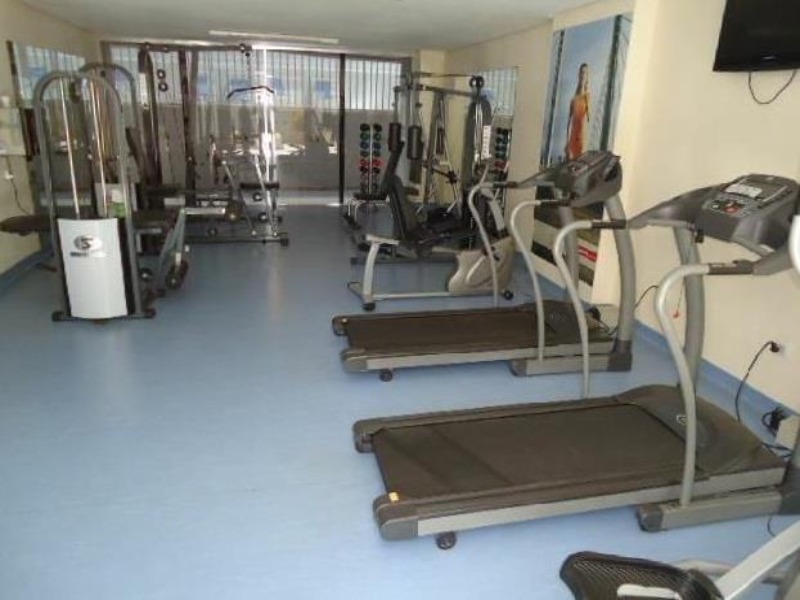 Águas Claras Residencial Cervantes - Apartamento 3 Quartos sendo 1 Suíte, com armários, reformado. Piso Laminado (flutuante), Cozinha independente, c