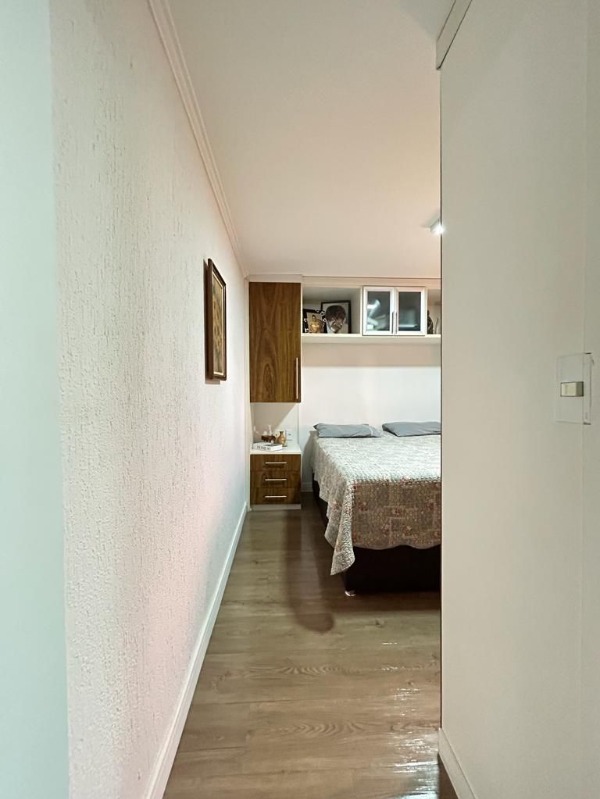 Apartamento de 3 quartos - Residencial Águas Cristalinas (Águas Claras) Localização: Localizado na Rua 13 Norte, na lateral do Vitrini Shopping, próximo à Estação de Metrô Arniqueiras e Av. Das…