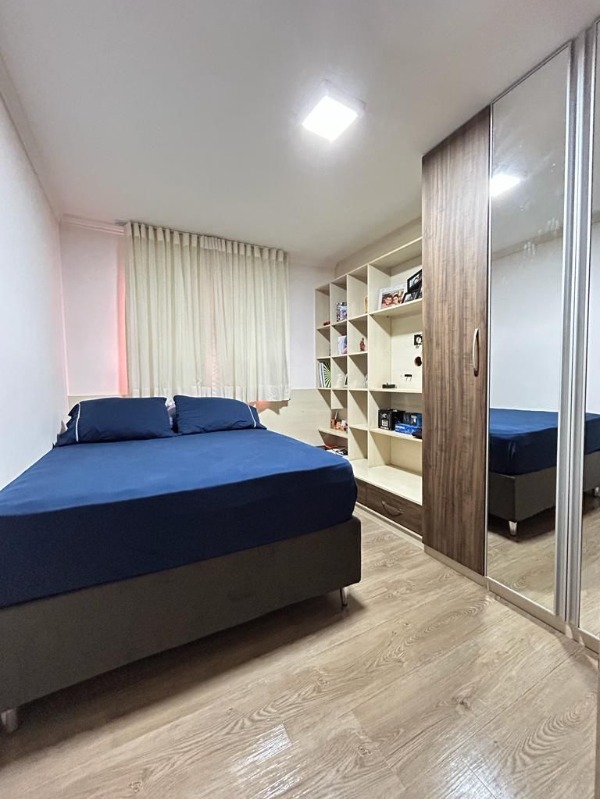 Apartamento de 3 quartos - Residencial Águas Cristalinas (Águas Claras) Localização: Localizado na Rua 13 Norte, na lateral do Vitrini Shopping, próximo à Estação de Metrô Arniqueiras e Av. Das…