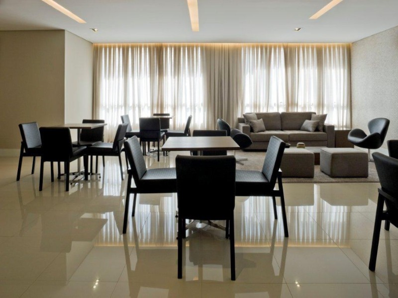 Res. Península Águas Claras - Apartamento 128 m², 4 suítes, reformado com 2 vagas. Apartamento reformado, com armários planejados de alta qualidade.