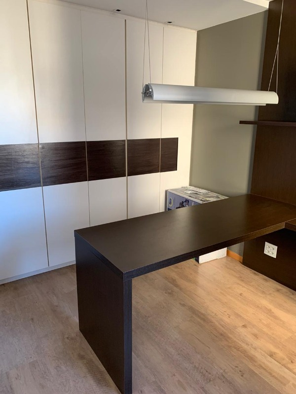Venda Cobertura duplex no Via Club Residence, em Águas Claras. Com 188 m² privativos. São 3 quartos, sendo 1 suíte, 2 vagas de garagem, jacuzzi
