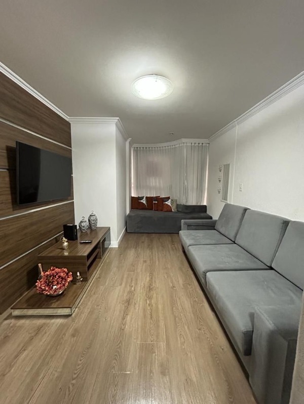 Apartamento de 3 quartos - Residencial Águas Cristalinas (Águas Claras) Localização: Localizado na Rua 13 Norte, na lateral do Vitrini Shopping, próximo à Estação de Metrô Arniqueiras e Av. Das…