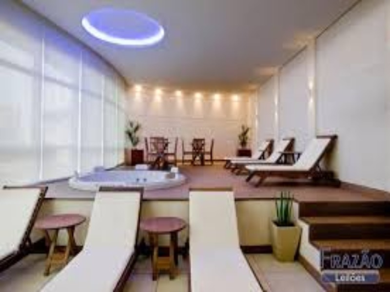 Res. Península Águas Claras - Apartamento 128 m², 4 suítes, reformado com 2 vagas. Apartamento reformado, com armários planejados de alta qualidade.