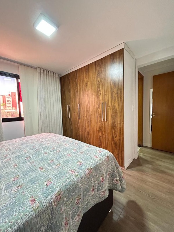 Apartamento de 3 quartos - Residencial Águas Cristalinas (Águas Claras) Localização: Localizado na Rua 13 Norte, na lateral do Vitrini Shopping, próximo à Estação de Metrô Arniqueiras e Av. Das…