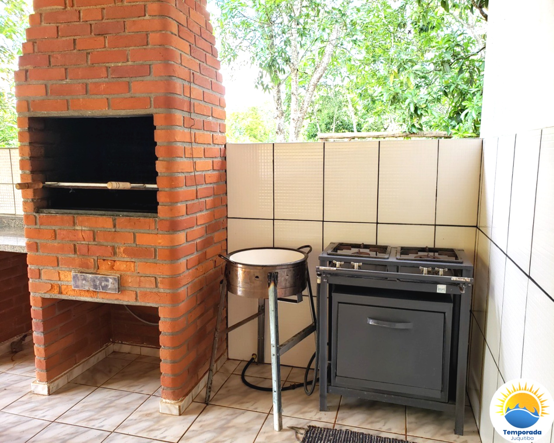 chacara para Alugar em LARANJEIRAS - JUQUITIBA - SP