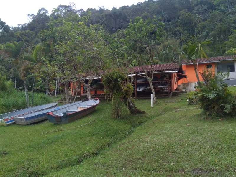 Pousada as Margens da Represa Cachoeira da Fumaça