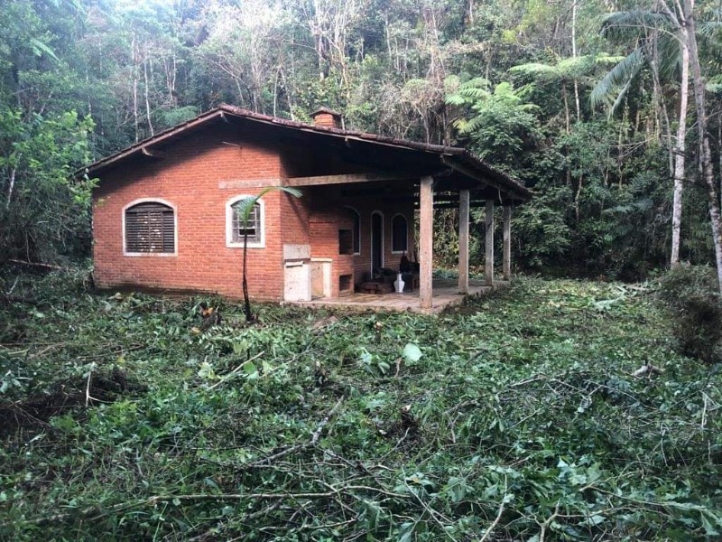 Sítio 60.000m² Escriturado em Juquitiba-SP