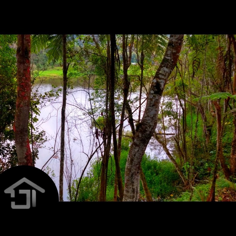 Terreno 33.000m² Registrado à 7km do asfalto em Juquitiba-SP