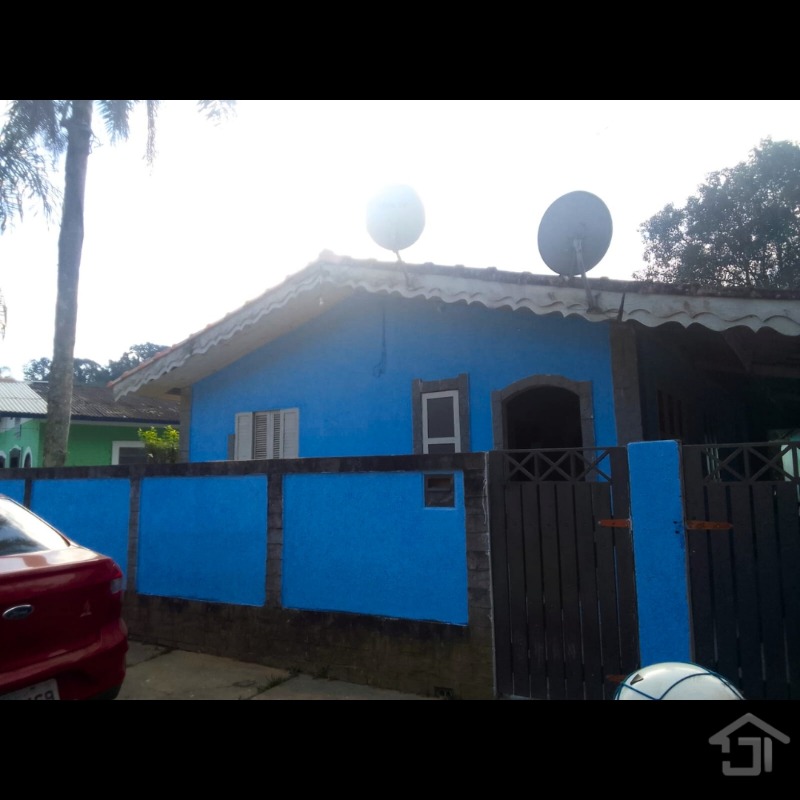 Casa 250m² à 02km do Centro de Juquitiba-SP