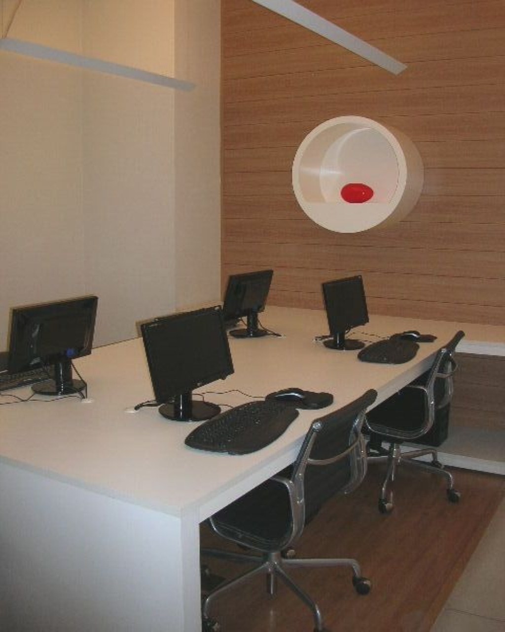 Apartamento para alugar com 1 quarto, 47m² - Foto 2