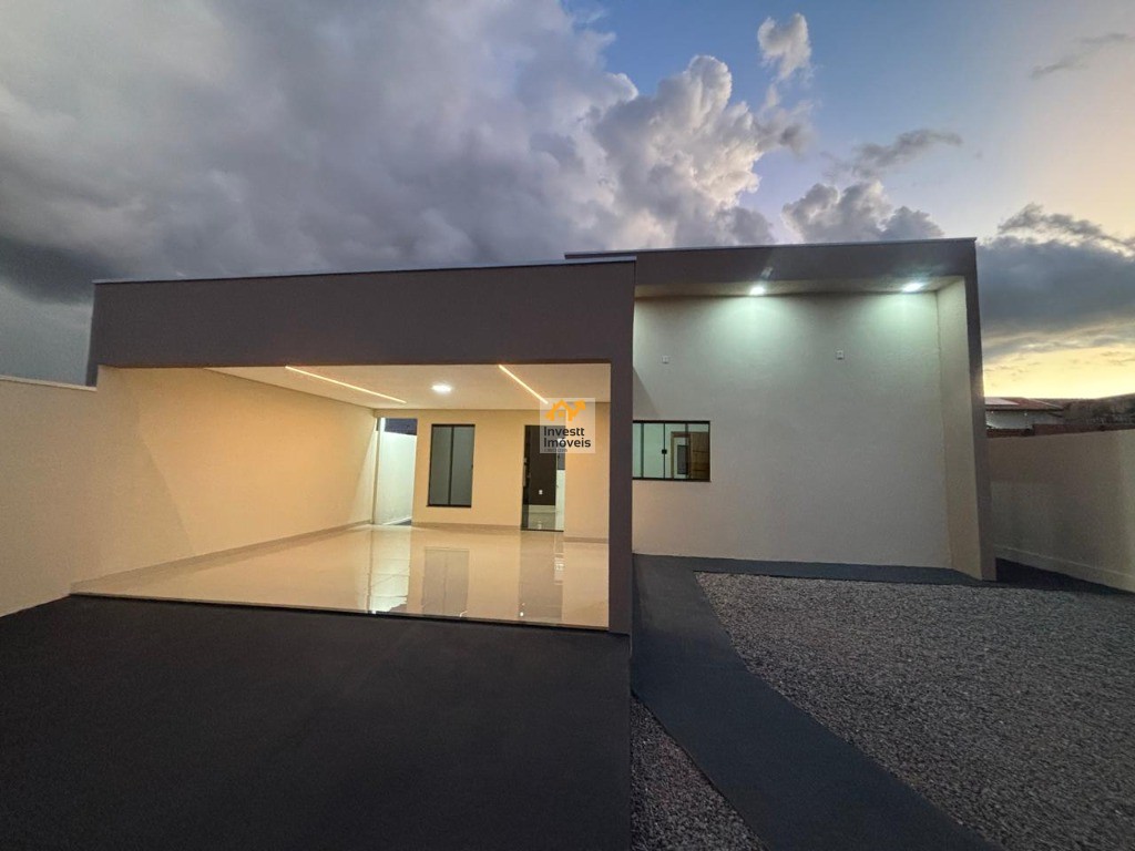 Casa à venda com 3 quartos - Foto 1