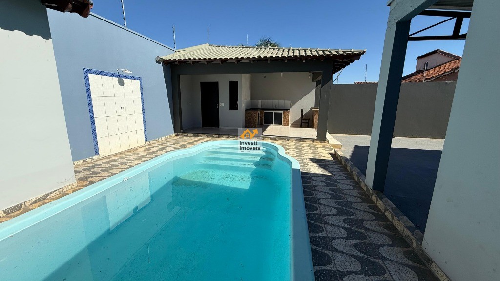 Casa à venda com 3 quartos - Foto 2