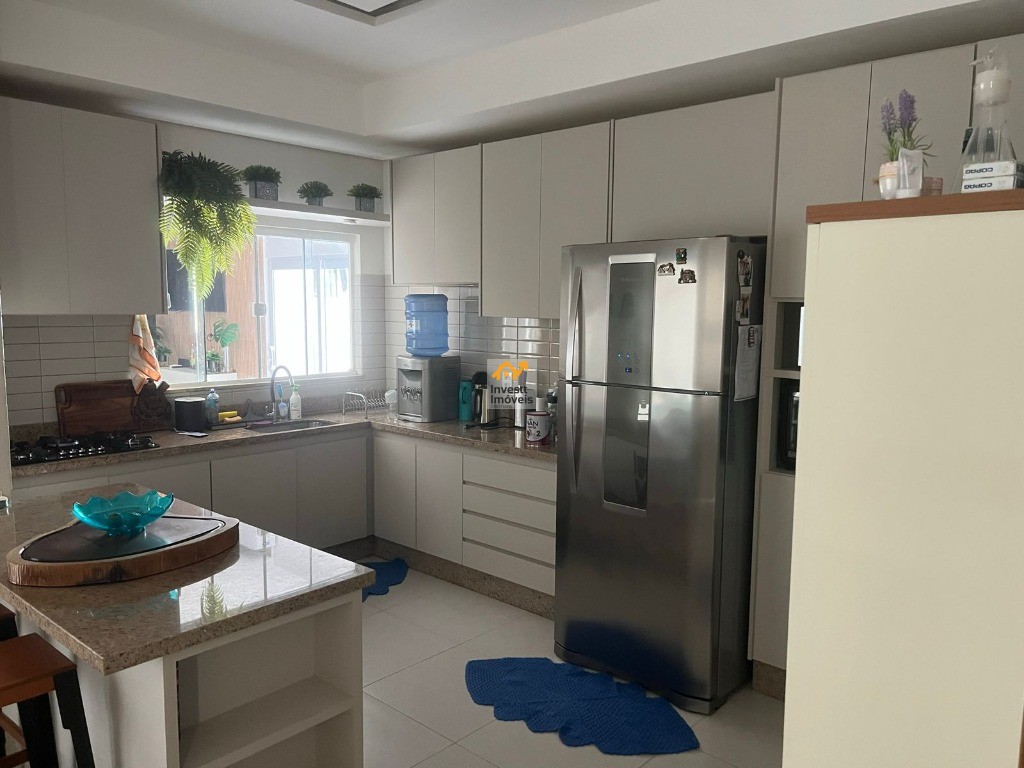 Casa, 4 quartos - Foto 1