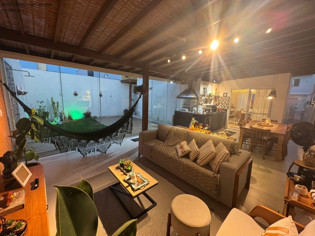 Casa à venda com 4 quartos, 141m² - Foto 26