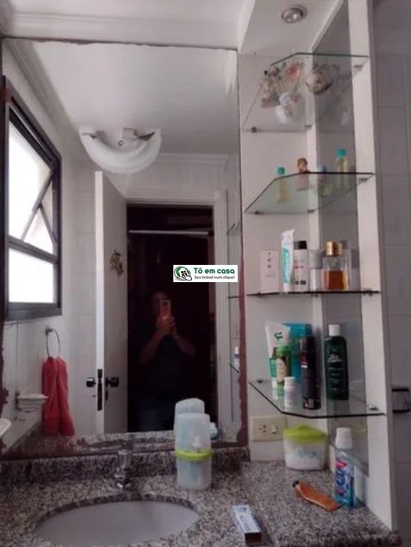 Apartamento para Comprar em BOSQUE DOS EUCALIPTOS - SÃO JOSÉ DOS CAMPOS - SP