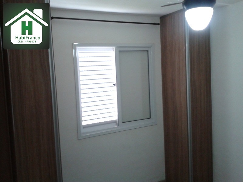 Apartamento novo na Várzea Paulista. Condomínio fechado.