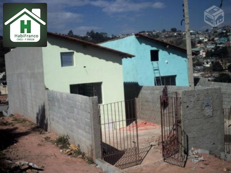 Casa térrea, aceita financiamento, use seu FGTS