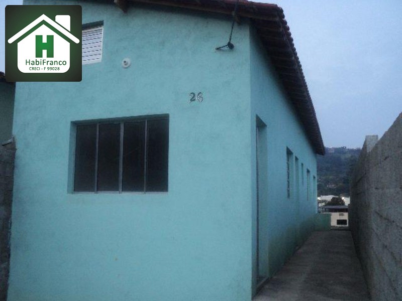 Casa terreá , aceita financiamento , use seu FGTS