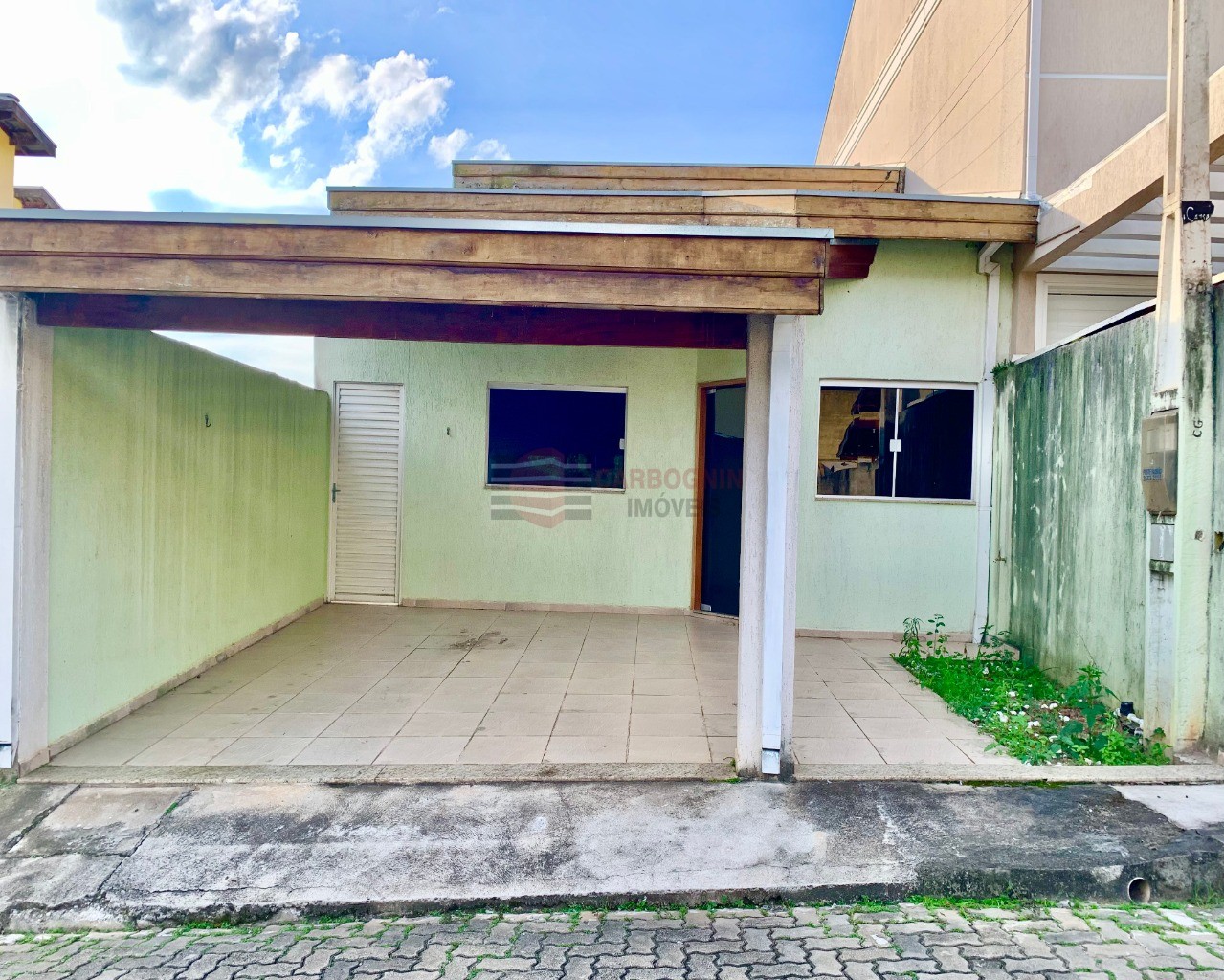 Casa em Condomínio a Venda No Villa Di Napoli No Borda da Mata em Caçapava