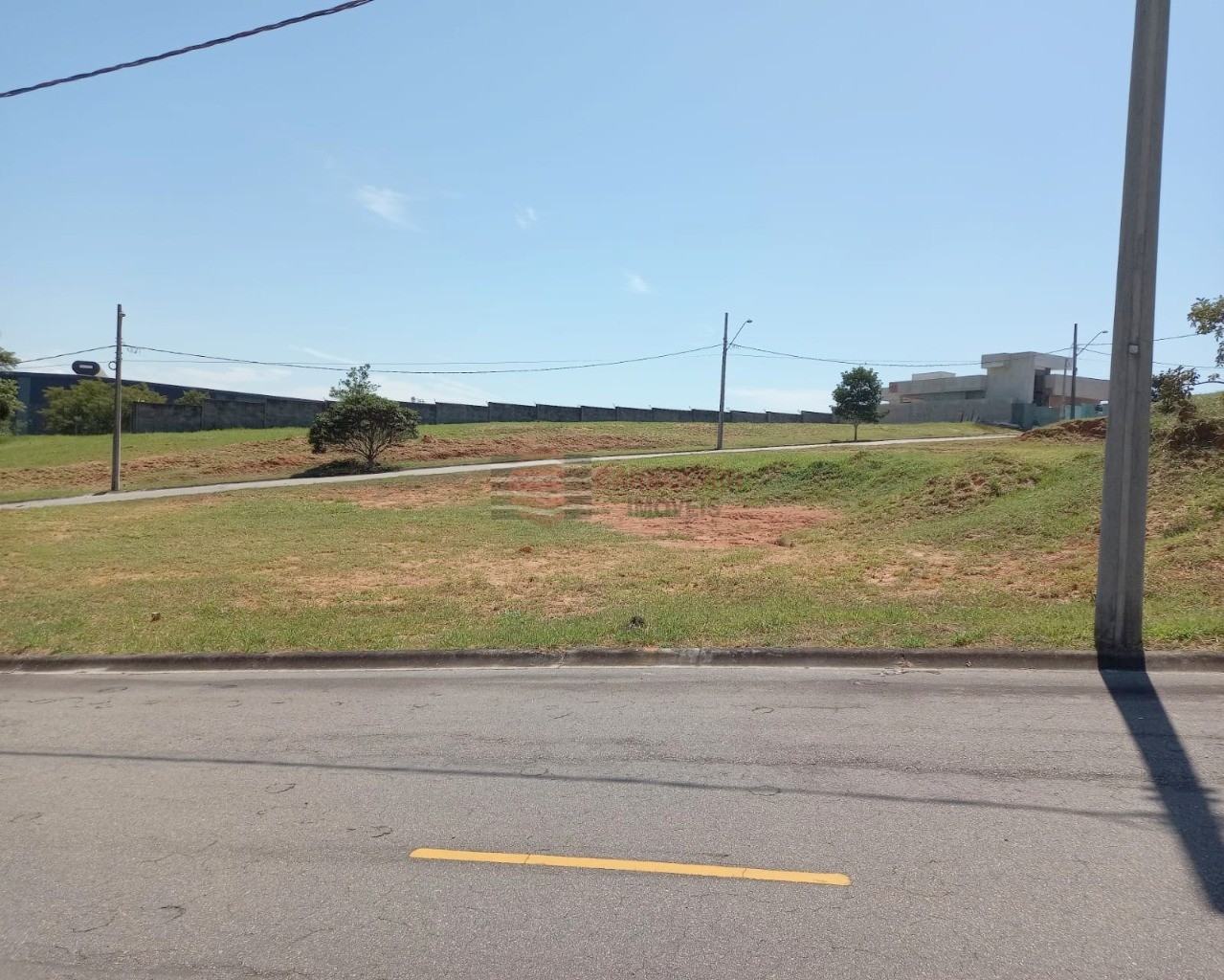 Terreno em Condomínio a Venda No Bella Vitta No Santa Luzia em Caçapava