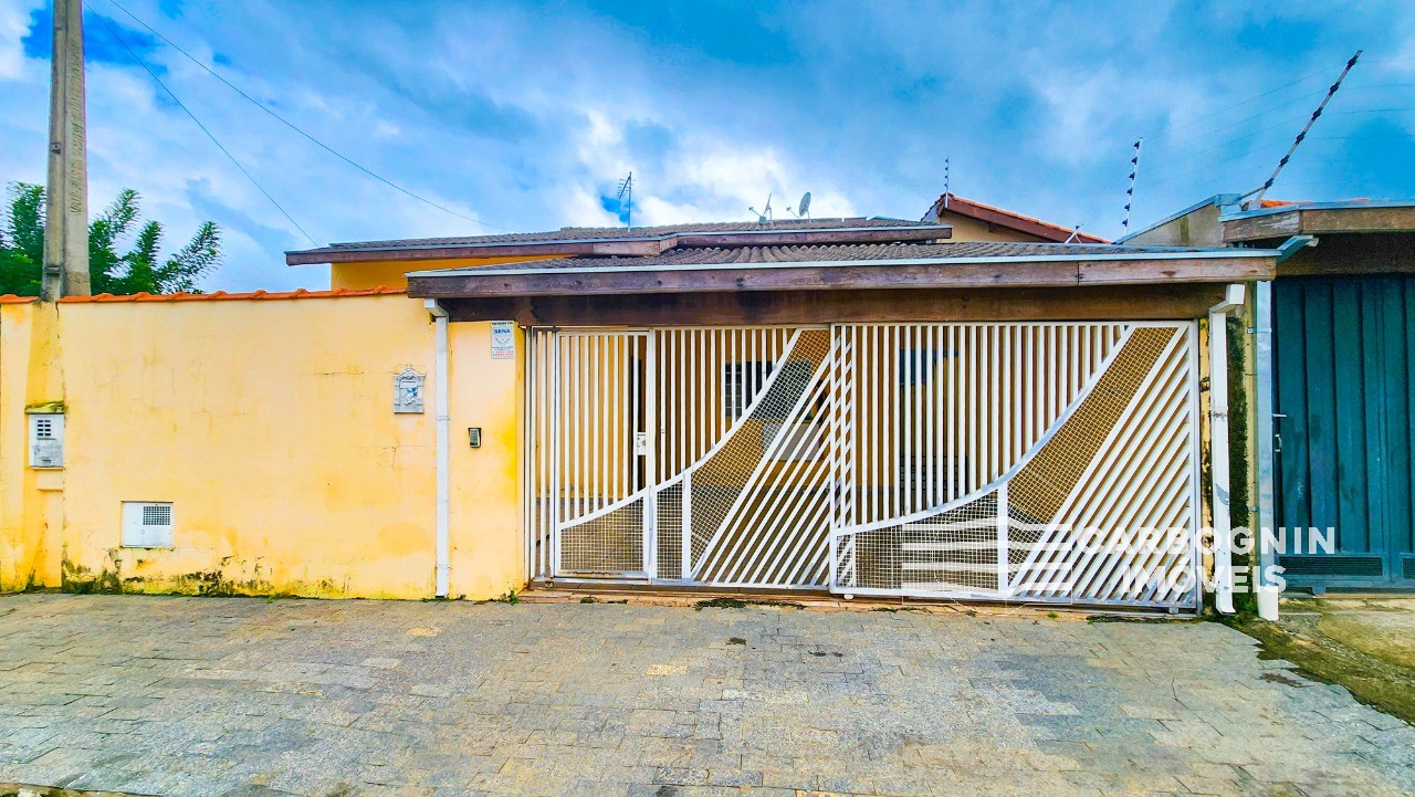 Casa a Venda No Village das Flores em Caçapava