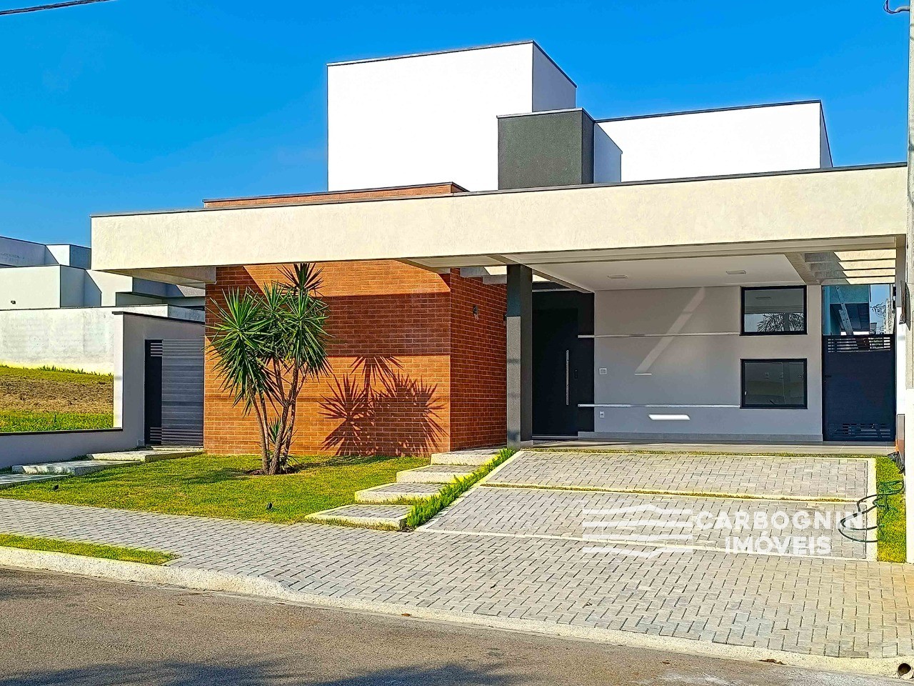 Casa em Condomínio a Venda No Terras do Vale em Caçapava