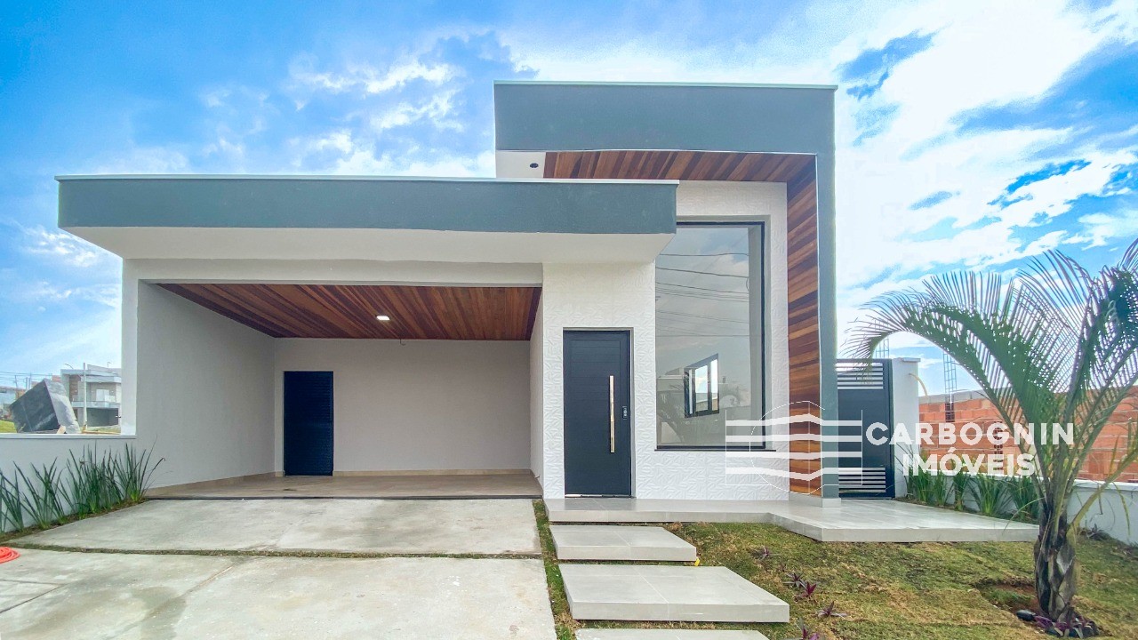 Casa em Condomínio a Venda No Malibu em Caçapava