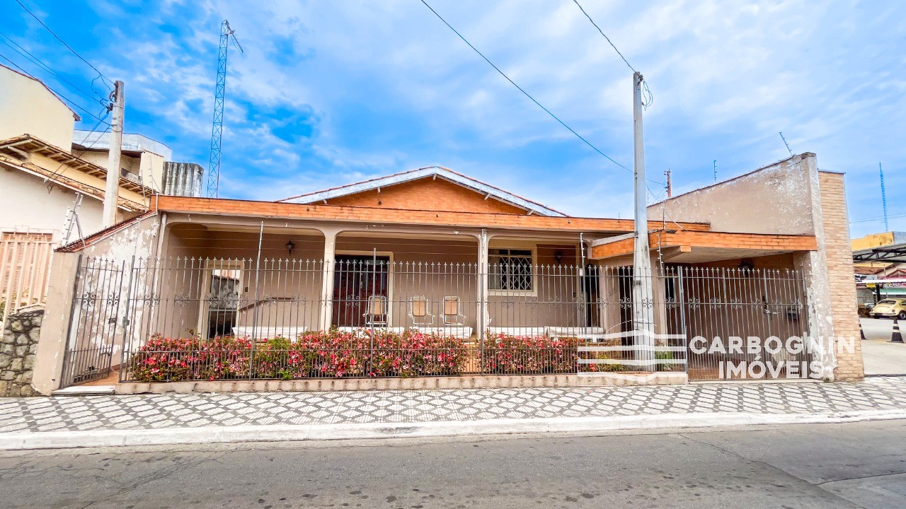 Casa a Venda No Centro em Caçapava