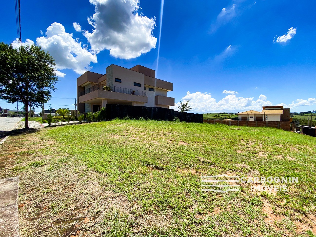 Terreno em Condomínio a Venda No Ecopark Bourbon No Residencial Ecopark Bourbon em Caçapava