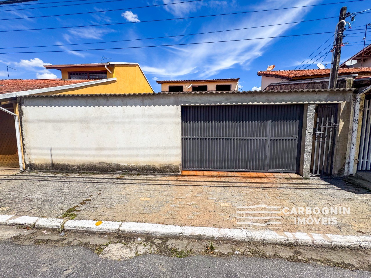 Casa a Venda No Jardim Primavera em Caçapava
