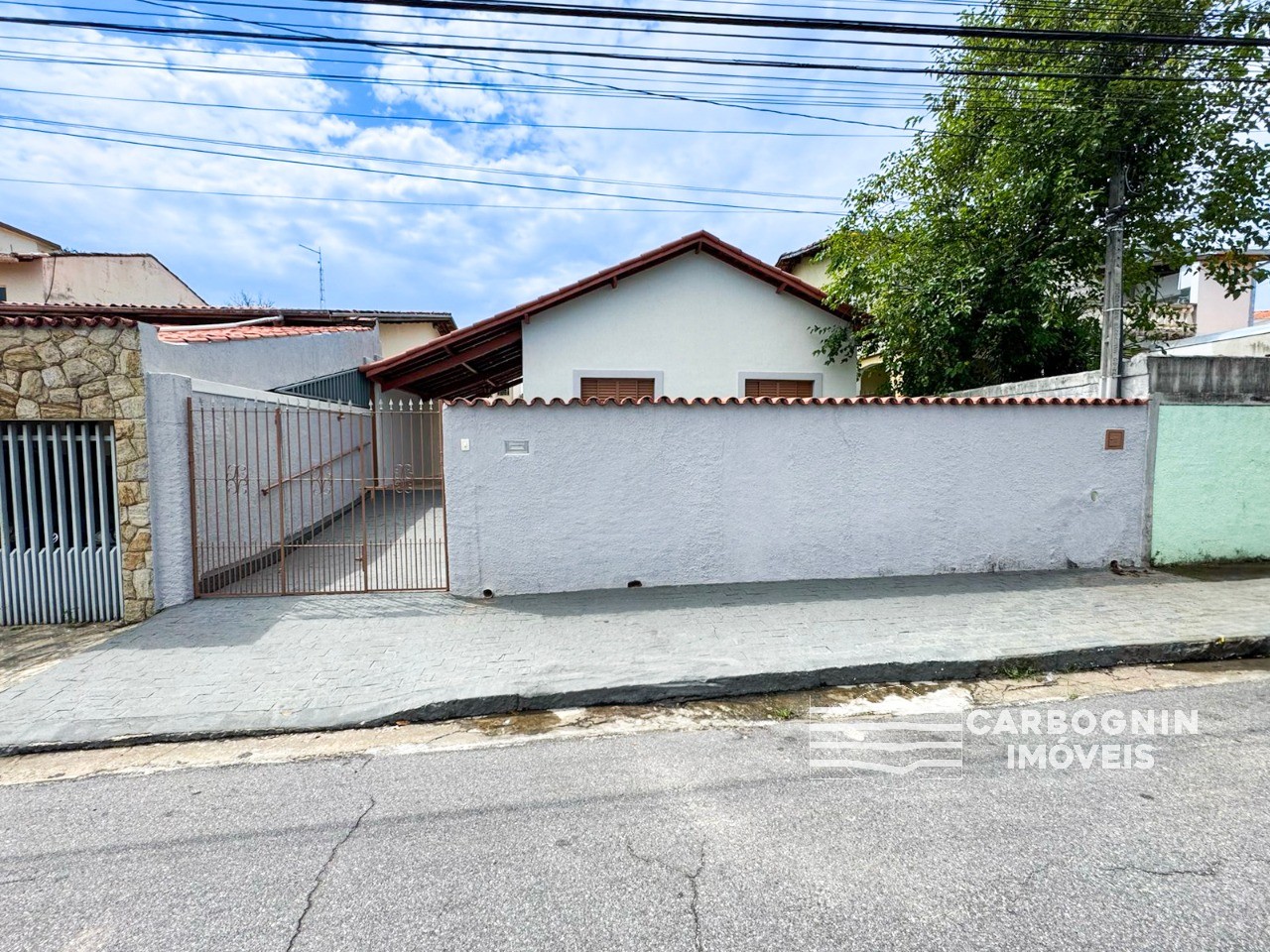 Casa para Venda e Locação Na Vila São João em Caçapava