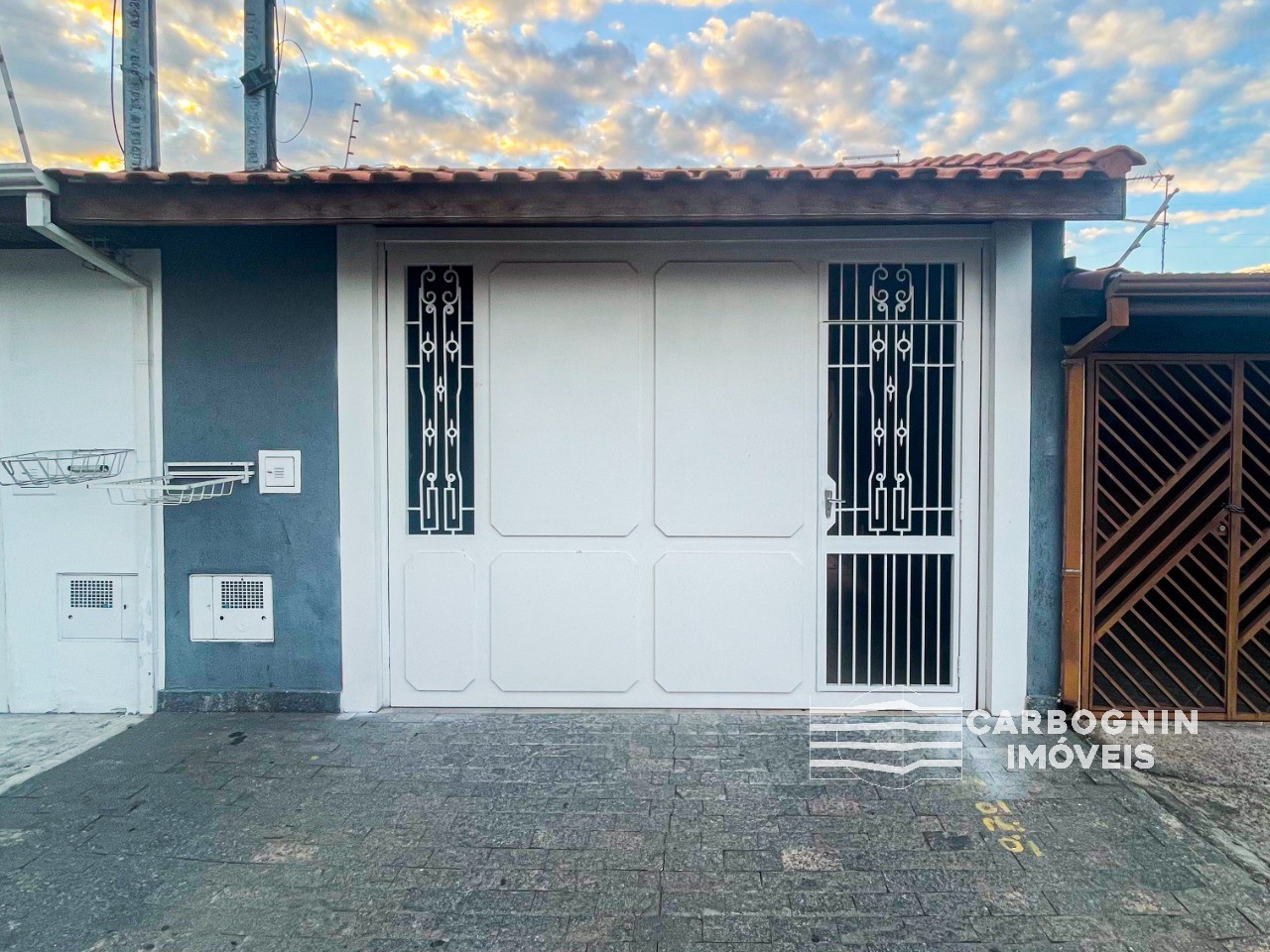 Sobrado a Venda Na Vila Antônio Augusto Luiz em Caçapava
