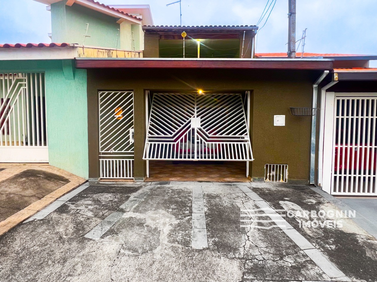 Casa a Venda No Jardim Amália em Caçapava