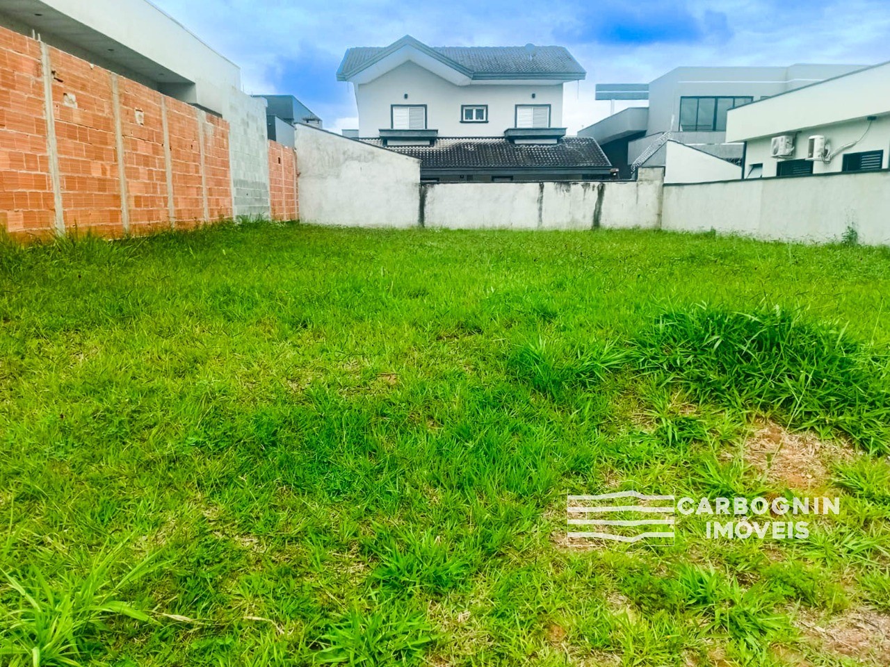 Terreno em Condomínio a Venda No Terras do Vale em Caçapava