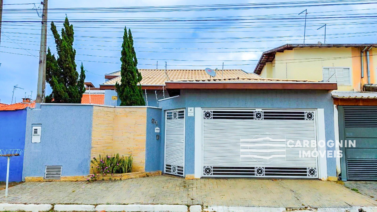 Casa a Venda No Village das Flores em Caçapava