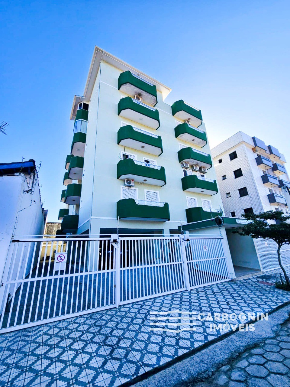 Apartamento a Venda No Edifício Solare No Centro em Ubatuba