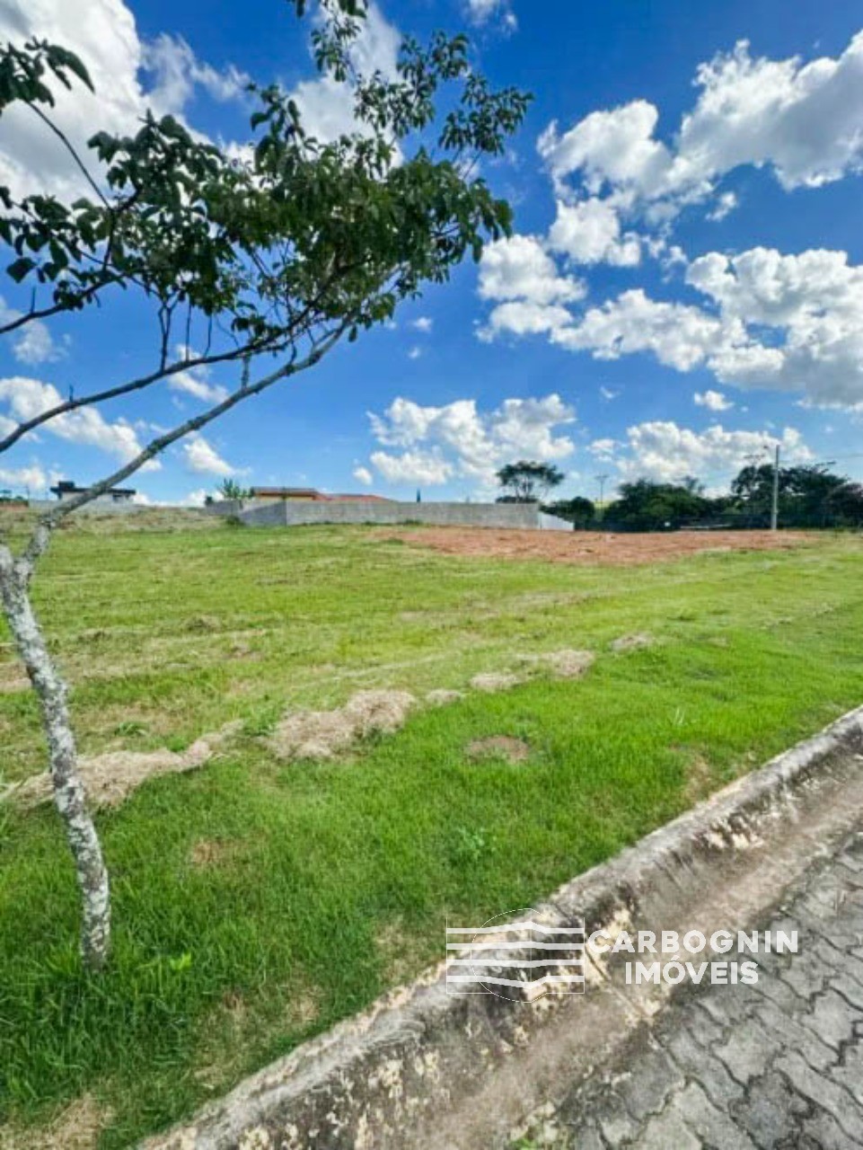 Terreno em Condomínio a Venda No Residencial Ecopark Bourbon em Caçapava
