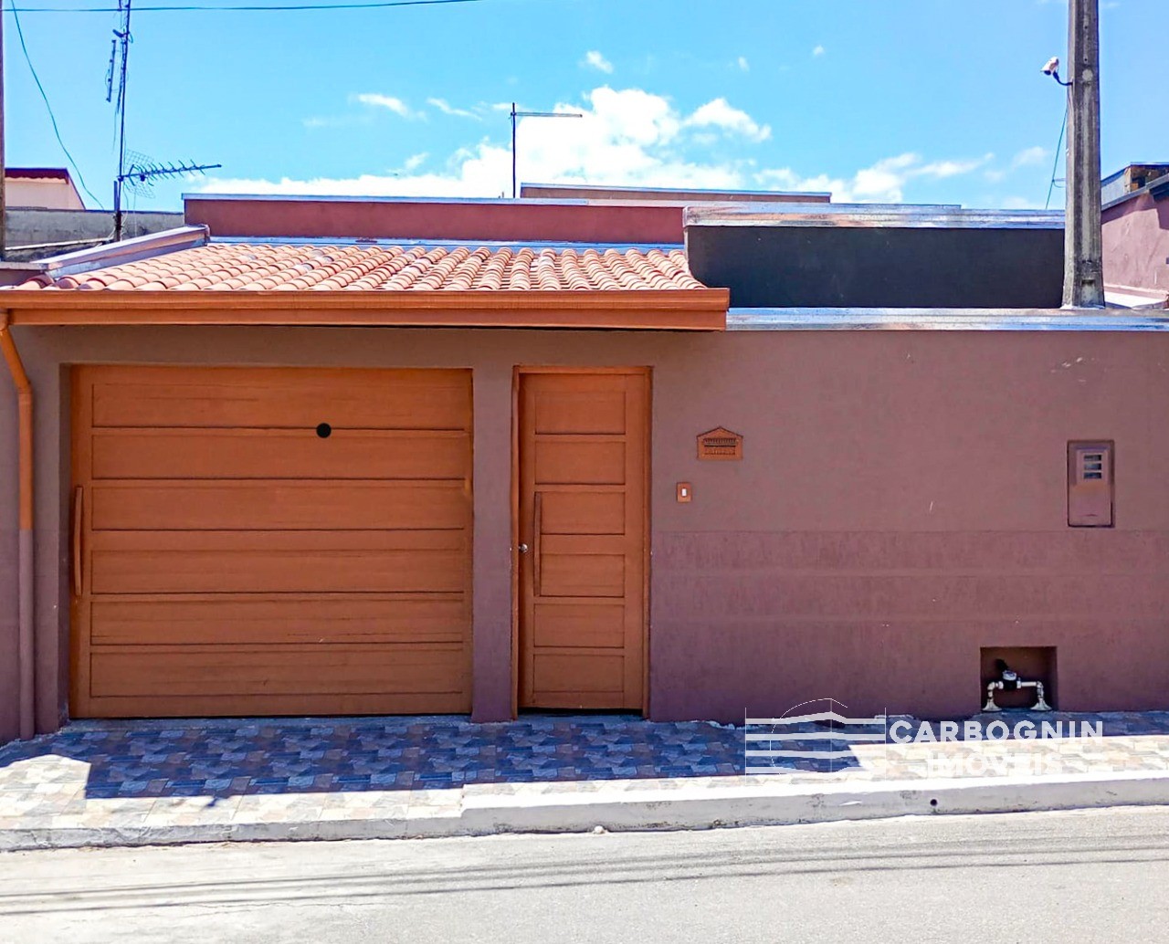 Casa a Venda No Jardim Panorama em Caçapava