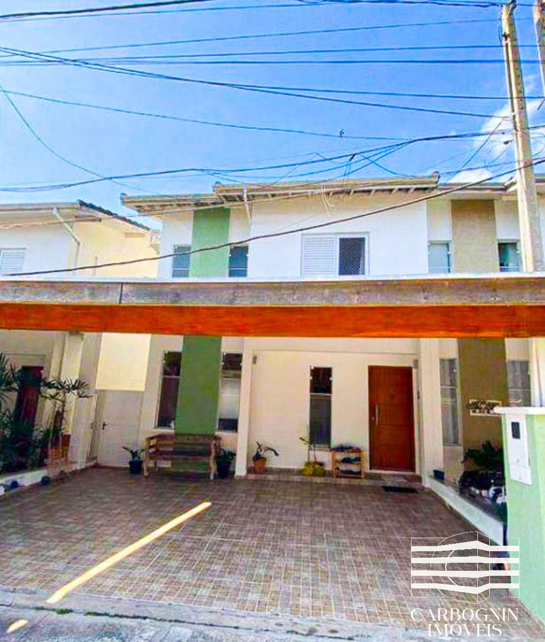 Sobrado em Condomínio a Venda No Vila Nova em Caçapava