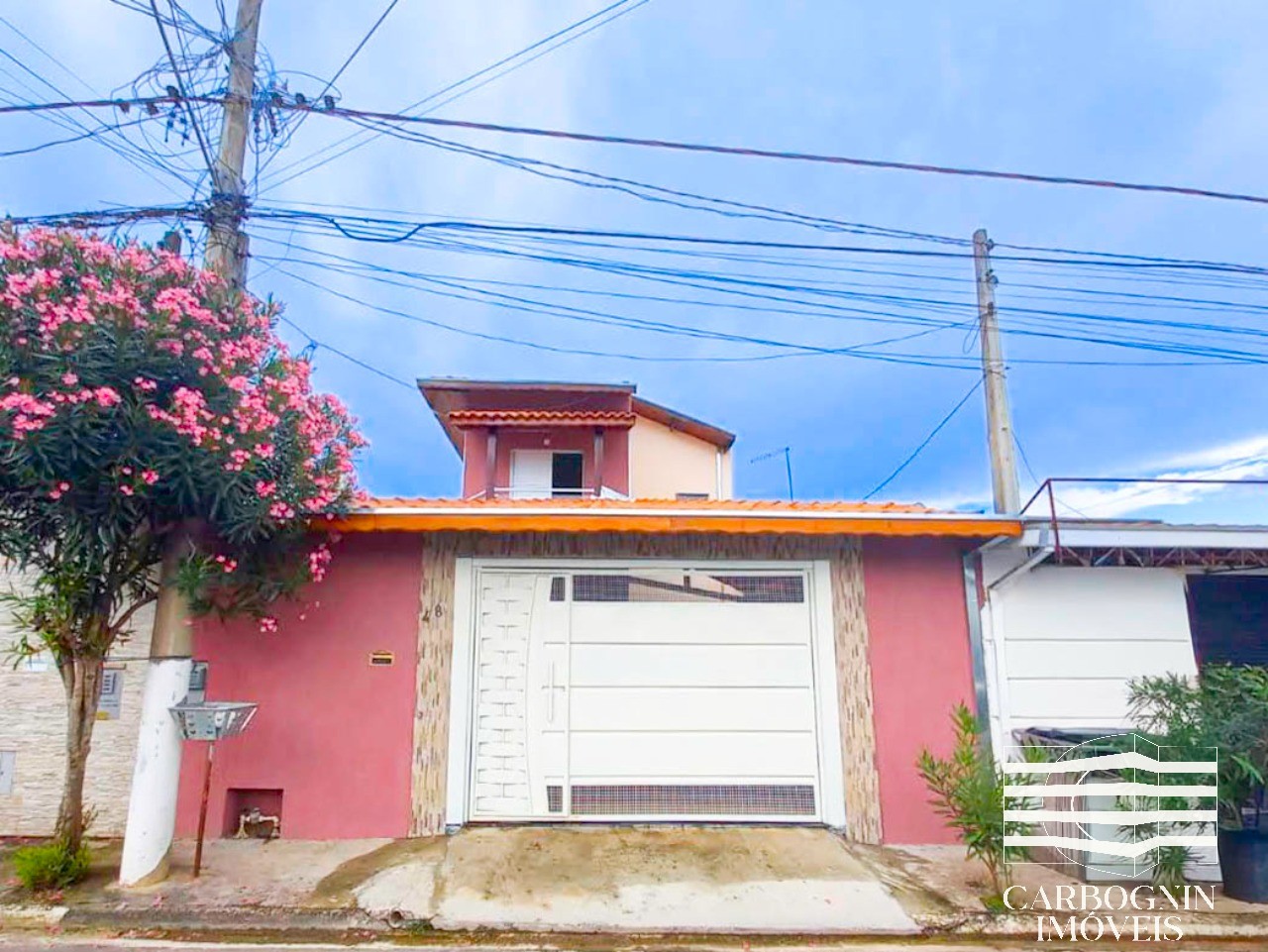 Sobrado a Venda No Residencial Esperança em Caçapava