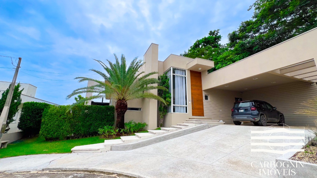 Casa em Condomínio a Venda No Terras do Vale em Caçapava