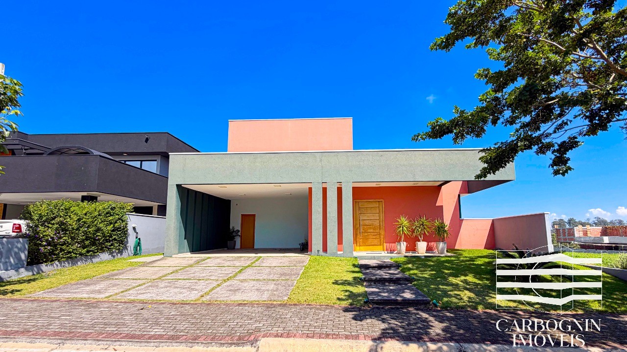 Casa em Condomínio a Venda No Ecopark Bourbon em Caçapava
