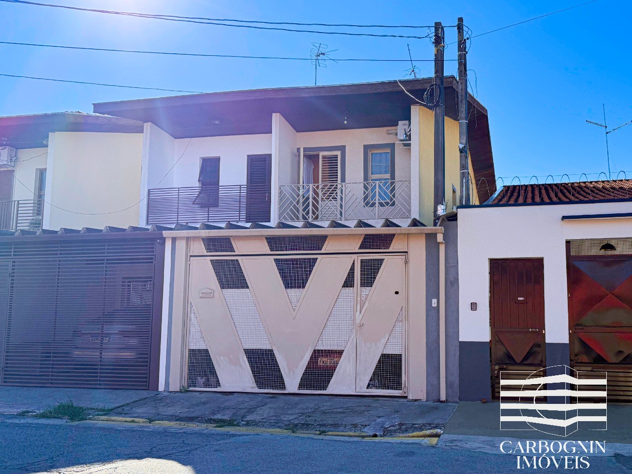 Casa a Venda em Quiririm em Taubaté