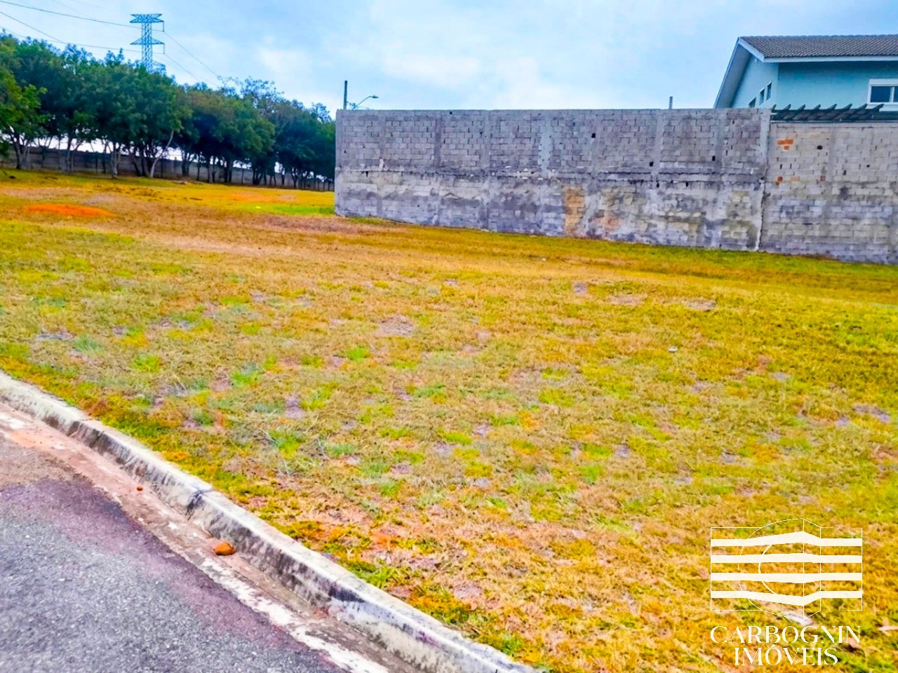 Terreno em Condomínio a Venda No Terras do Vale em Caçapava