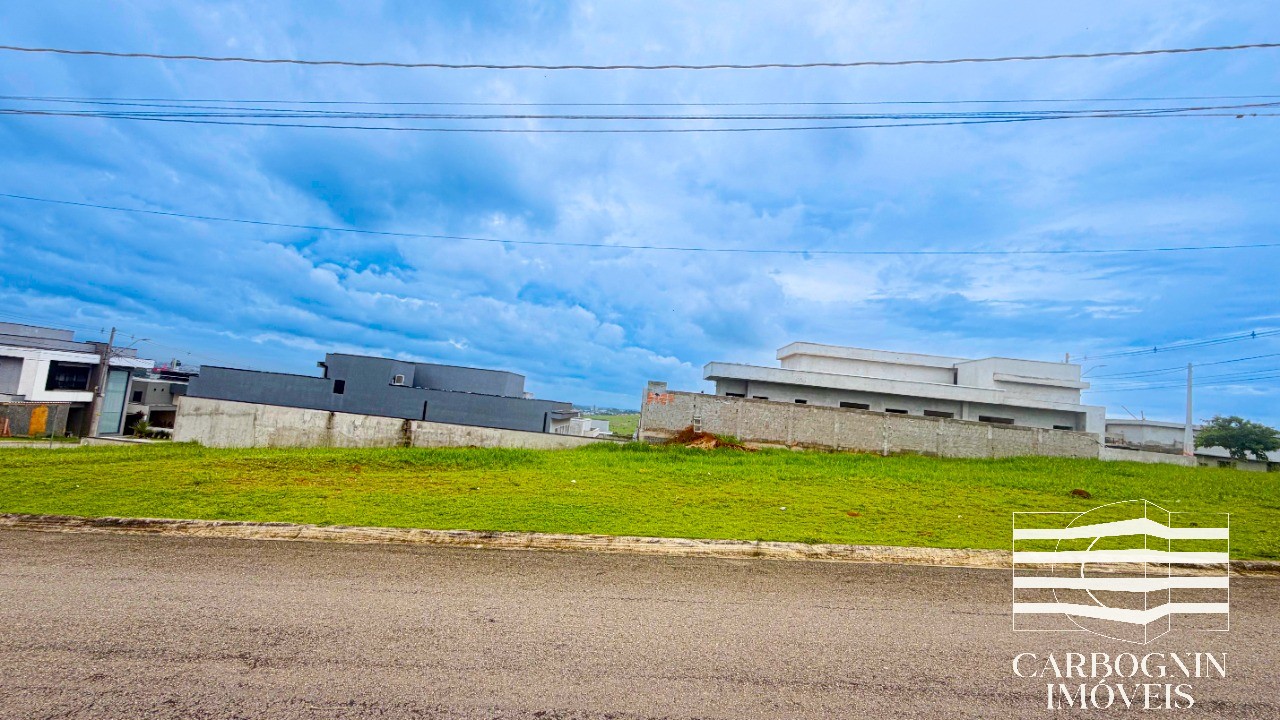 Terreno em Condomínio a Venda No Santa Mônica No Residencial Colinas em Caçapava