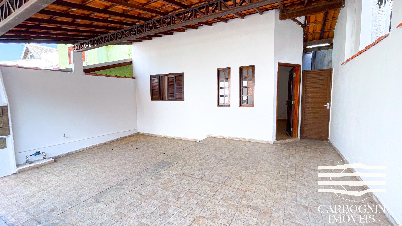 Casa em Condomínio a Venda No Villa Di Napolli em Caçapava