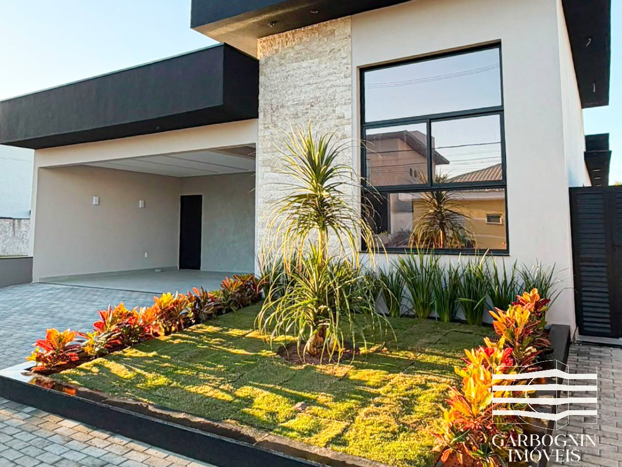 Casa em Condomínio a Venda No Terras do Vale em Caçapava