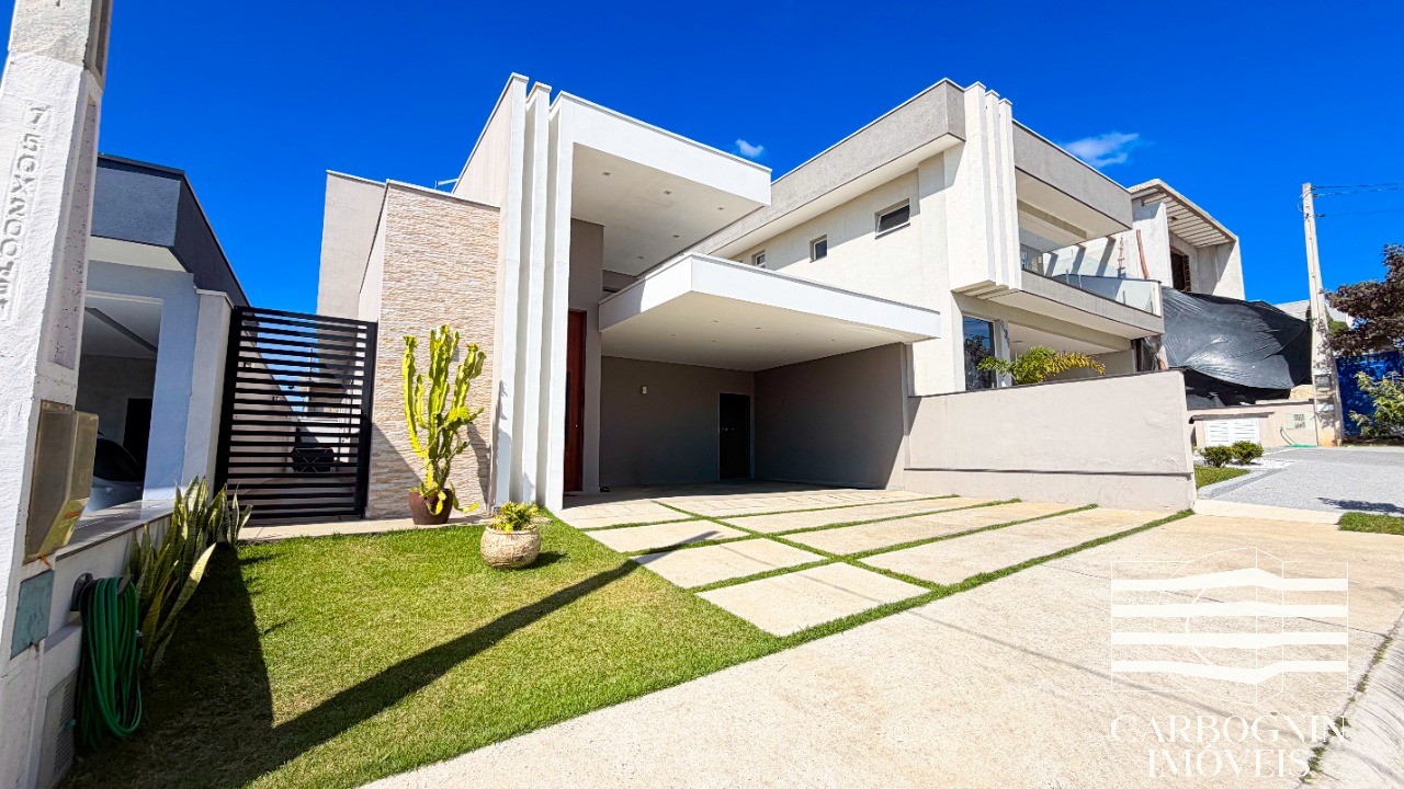 Casa em Condomínio a Venda No Malibu em Caçapava