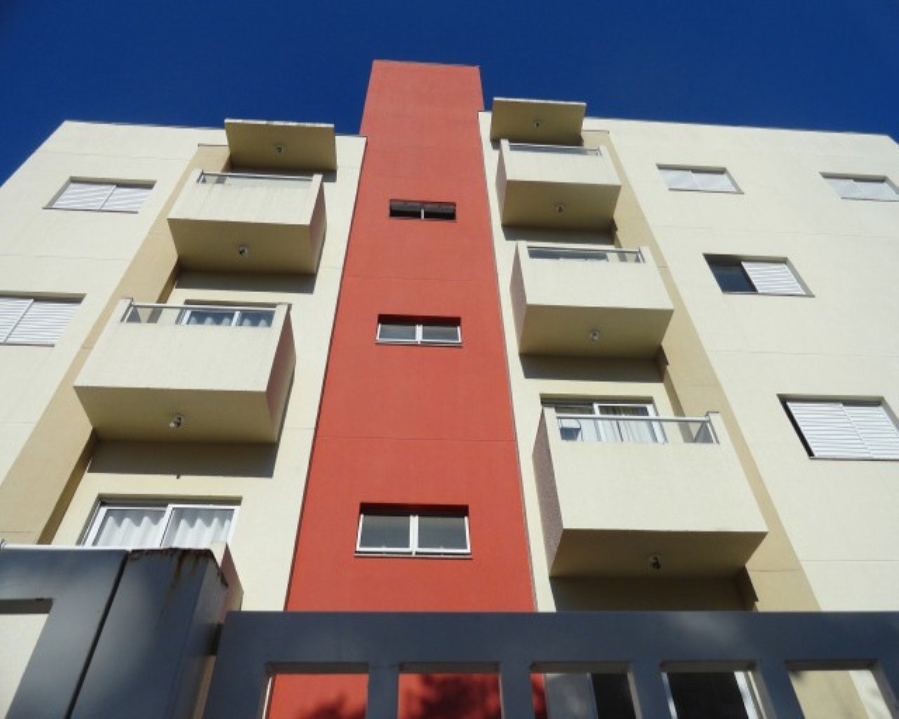 Apartamento à venda com 2 quartos, 52m² - Foto 12
