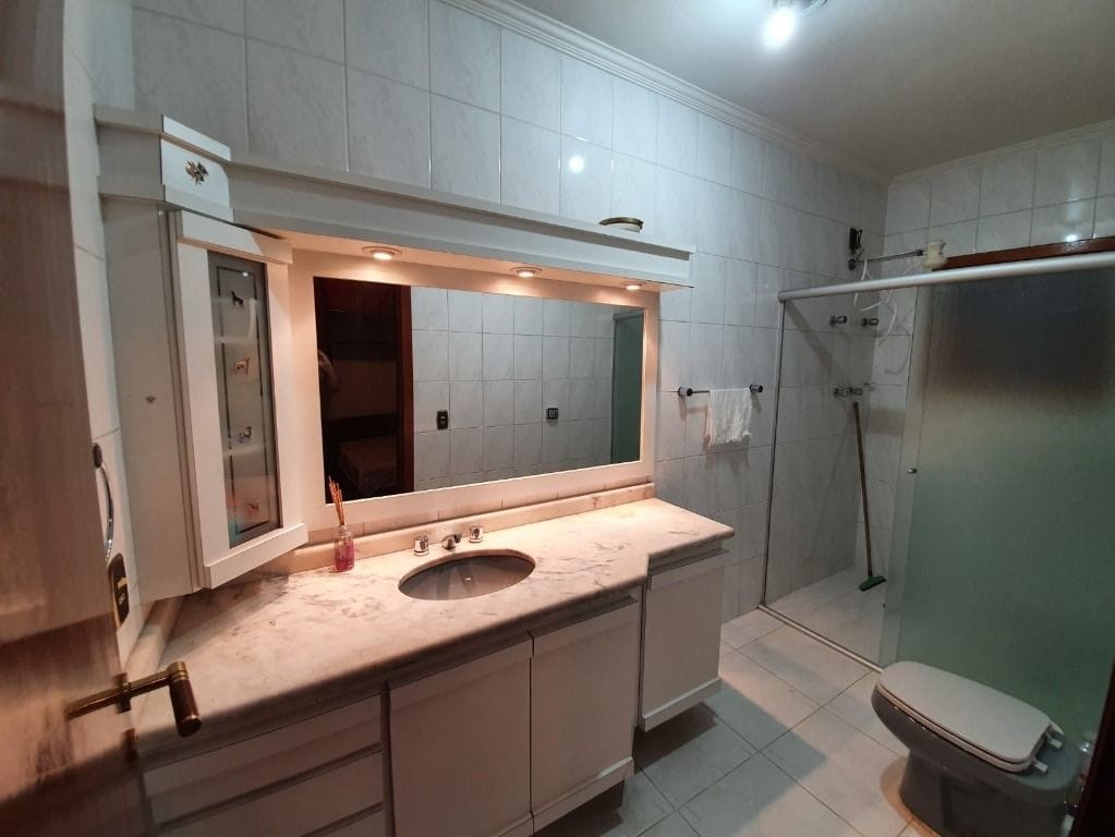 Casa, 3 quartos, 247 m² - Foto 25